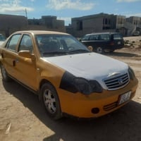 تاكسي مصفّر • موديل ٢٠١٢ • مكينة شرط