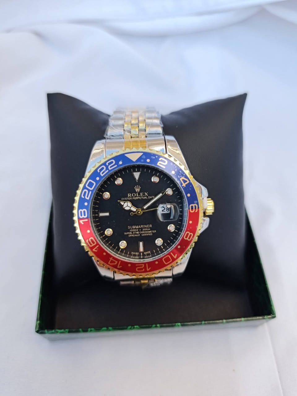 رولكس طلاء ثابت ضد الماء نوعيه ممتازه


**إذا كنت صاحب هذا الإعلان وتريد حذفه لأي سبب، رجاءا أرسل رسالة إلى الدعم الفني**