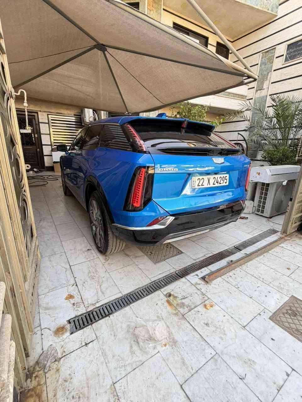 🚘 للبيع | كاديلاك أوبتيك Luxury 1 AWD موديل 2025 🚘
✨ سيارة شبه جديدة بحالة ممتازة جداً

🔹 فئة Luxury 1

🔹 كهربائية بالكامل

🔹 دفع رباعي AWD

🔹 بطارية 85 kWh

🔹 محركين كهربائيين

🔹 شحن سريع

🔹 سقف بانوراما

🔹 شاشة كبيرة وتقنيات حديثة ومتطورة

🔹 كاميرات 360 وحساسات كاملة

🔹 ايرباغات سليمة

📌 الممشى: أقل من 2000 ميل فقط

📌 الصبغ: قبق الجنطة فقط

📌 مرقمة وجاهزة للاستخدام مباشرة

⭐ سيارة فخمة، هادئة جداً بالسياقة، وتوفر تجربة قيادة مميزة مع أحدث تقنيات كاديلاك.

📍 الموقع: / بغداد

📞 للاستفسار:

***********
