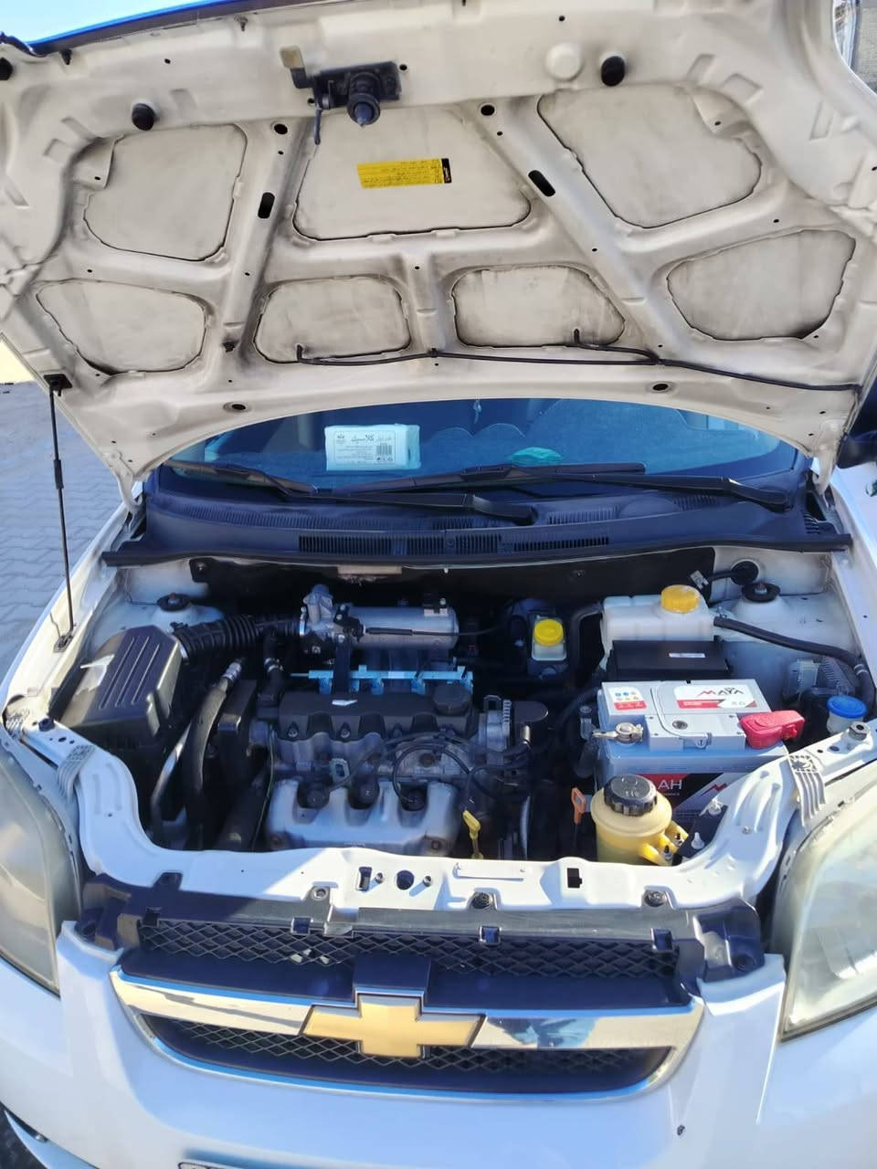 سلام عليكم سياره افيو موديل 15 سياره كفاله عامه ربع اصبع بارد مكينه مفتوك سنويه بسمي سياره ماشيه 120عل وضع شركه  تخم تأير حداديه عل وضع شركه تبريد ثلج وعل وضع شركه سياره جاهزه برغي نقص ما بيه مكان نجف ؟؟
الاستفسار تصل ***********
