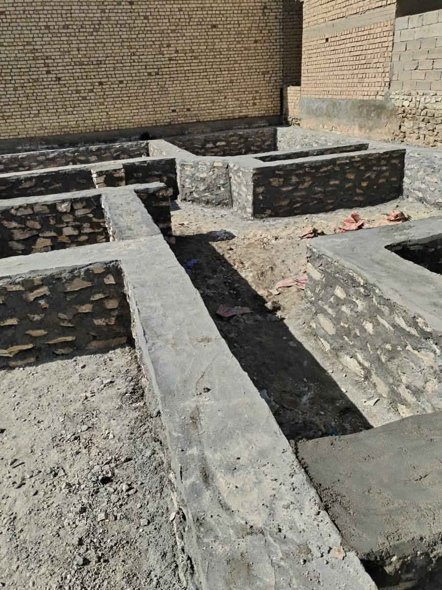 سلام عليكم
 شقل حسب الطلب حجر طابوك بلوك فرمستون


**إذا كنت صاحب هذا الإعلان وتريد حذفه لأي سبب، رجاءا أرسل رسالة إلى الدعم الفني**