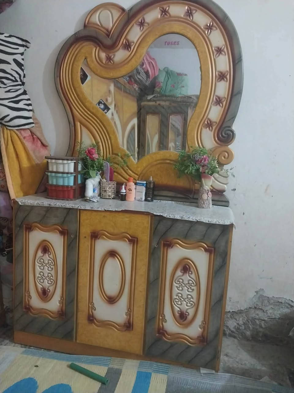 غرفة نوم للبيع مكان ديوانية الحمزة لشرقي سعر 350قفل بدون عملة


**إذا كنت صاحب هذا الإعلان وتريد حذفه لأي سبب، رجاءا أرسل رسالة إلى الدعم الفني**
