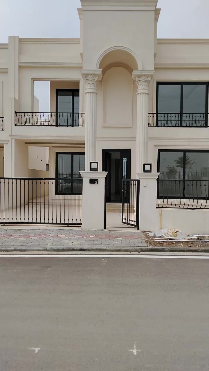 📢📢📢اعلان بيع 📢📢📢
بيت للبيع في احلى مجمع في اربيل #دياري_ستي 
مساحة 200 متر
اول مجمع في اربيل (طابو ملك صرف)
4 غرف نوم (غرفة ماستر )
2 حمام
صالة واستقبال
مطبخ معزول
كراج 
حديقة 
2سطح للبيت 
للاستفسار يرجى الاتصال بنا (واتساب ، اتصال)
📱 *********** 

للمزيد من التفاصيل 
‏مراسلة الازدهار للتجارة والعقارات عبر واتساب. https://wa.me/9647805001551

اشتركوا بجروبنا لكي تجدوا كل ماهو جديد من العقارات في اربيل

https://www.facebook.com/groups/209548401902007/?ref=share_group_link

زوروا صفحتنا لكي لايفوتكم عروض عقارات اربيل

https://www.facebook.com/profile.php?id=100086984441793&mibextid=ZbWKwL
