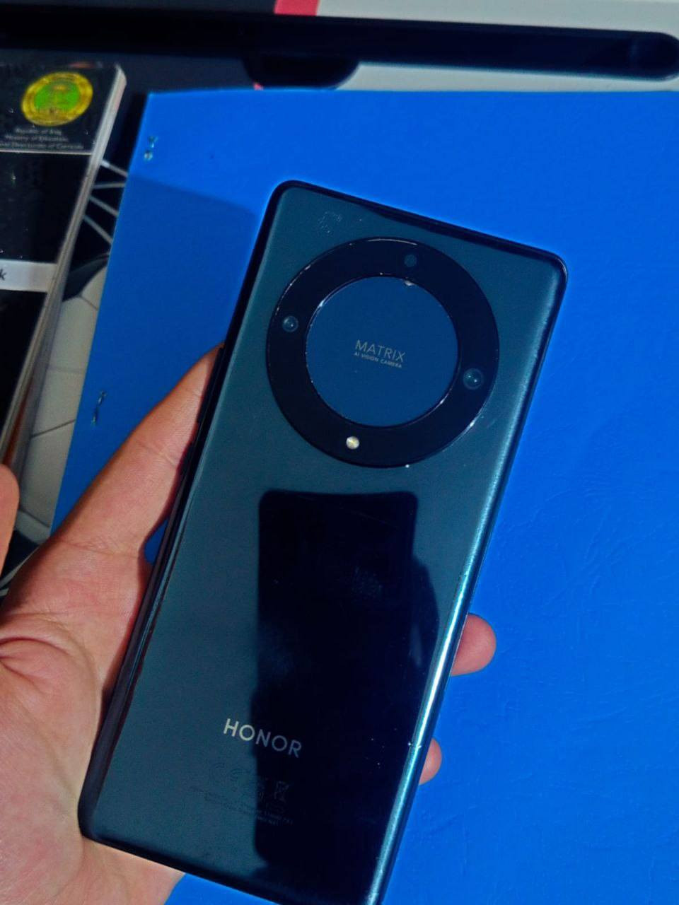 Honor x9a 5g ركز نسخه
----ملحقات كفرين و لزكه العاب و كبيل----
ذ 256 ⚡
عشوائيه 12 ⚡

120 هرتز شاشه من نوع (أموليد) تكون منحنيه😍🍃
60 فريم ببجي 😍🍃

» تصوير فول مواصفات «
العاب كله 60 و 90 فريم 
بمعالج : - 🌪 Snapdragon 695 5G 🌪

بطاريه 5100 تكفيك فتره طويله 🔋

جهاز نضيف حيل استعمال- بـيت -
سعر 215 بي مجال للطيبين 😍🍃
صارله قليل مستعمل شرط 1 على 1

او مراوس ب(ايفون 11 عادي) او (11 برو) كون ذ128 وكامرات شغاله

م/ رمادي الخمسه كيلو -  🌀


**إذا كنت صاحب هذا الإعلان وتريد حذفه لأي سبب، رجاءا أرسل رسالة إلى الدعم الفني**