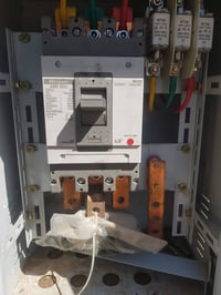 غير مستخدم • للبيع • إلكترونيات