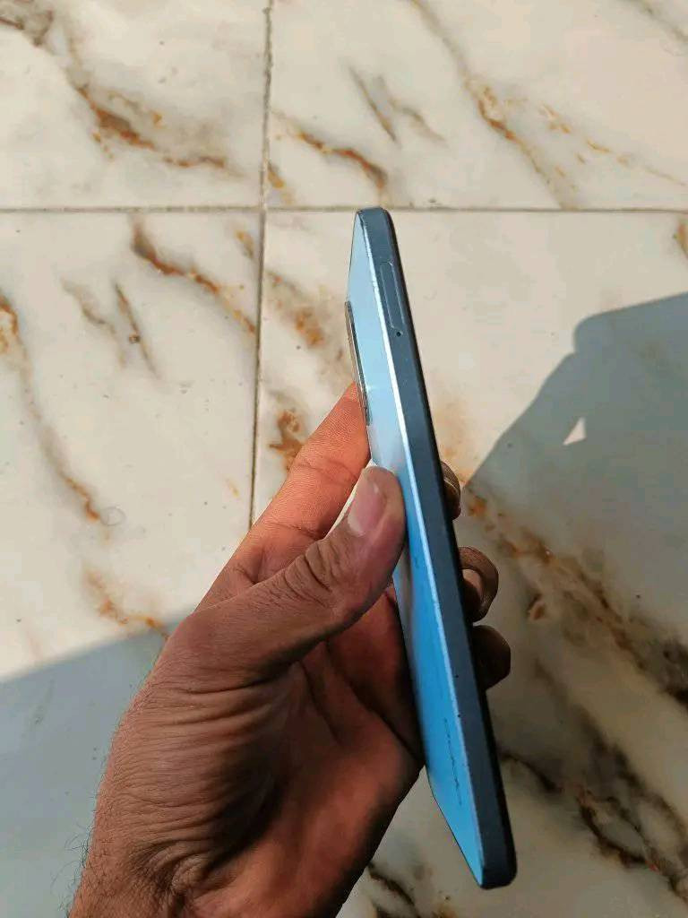 اوبو اي18  للبيع 
جهاز  نضيف كلش  
شحن  تكنيك  مخابره  نت  كامراه 
ذاكره 128 بطاريه 5  الاف  شحن  تايب سي 
السعر 70  الف  
المكان  ناصريه  مركز


**إذا كنت صاحب هذا الإعلان وتريد حذفه لأي سبب، رجاءا أرسل رسالة إلى الدعم الفني**