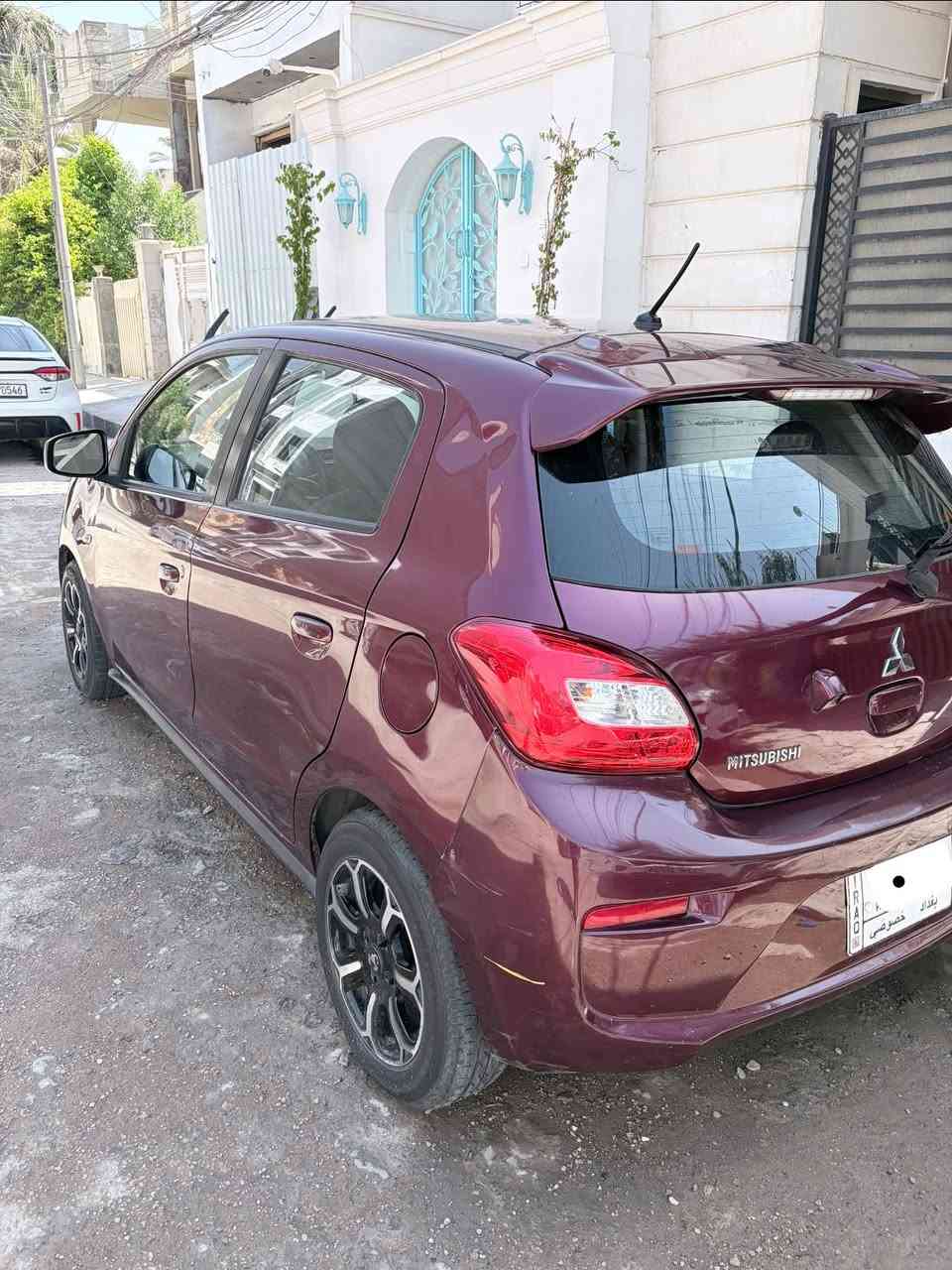 متسوبيشي ميراج ٢٠١٩ 

محركها :
3 cylinder 1200 cc 

السيارة وارد امريكا (كلين تايتل )
 
رقم الشاصي : ML32A3HJ5kH013354

ممشى السيارة : 
٦٦ الف مايل 

سعرها ٨٤ ورقة 

*********** 

مكانها بغداد
