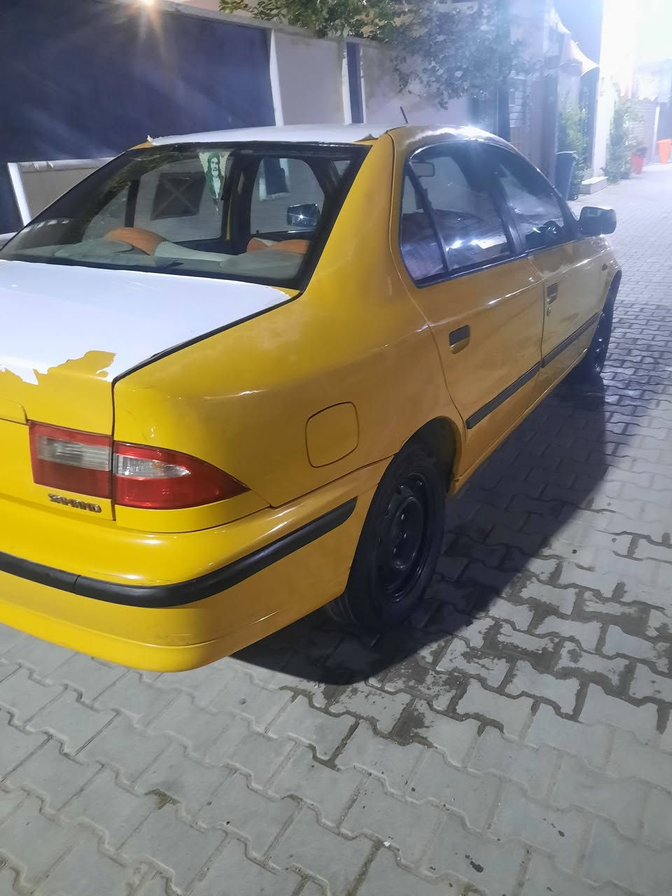 سلام عليكم عيوني سمند موديل 12بغداد باسمي هيئة مصفرة محرك كير تدفئة تبريد كهربائيات كلها شغاله حدادية نص عمر بيها صبغ باب ونص جاملغ امامي 31وبيها مجال للطيبين اتصال على رقم ***********عنوان بغداد
