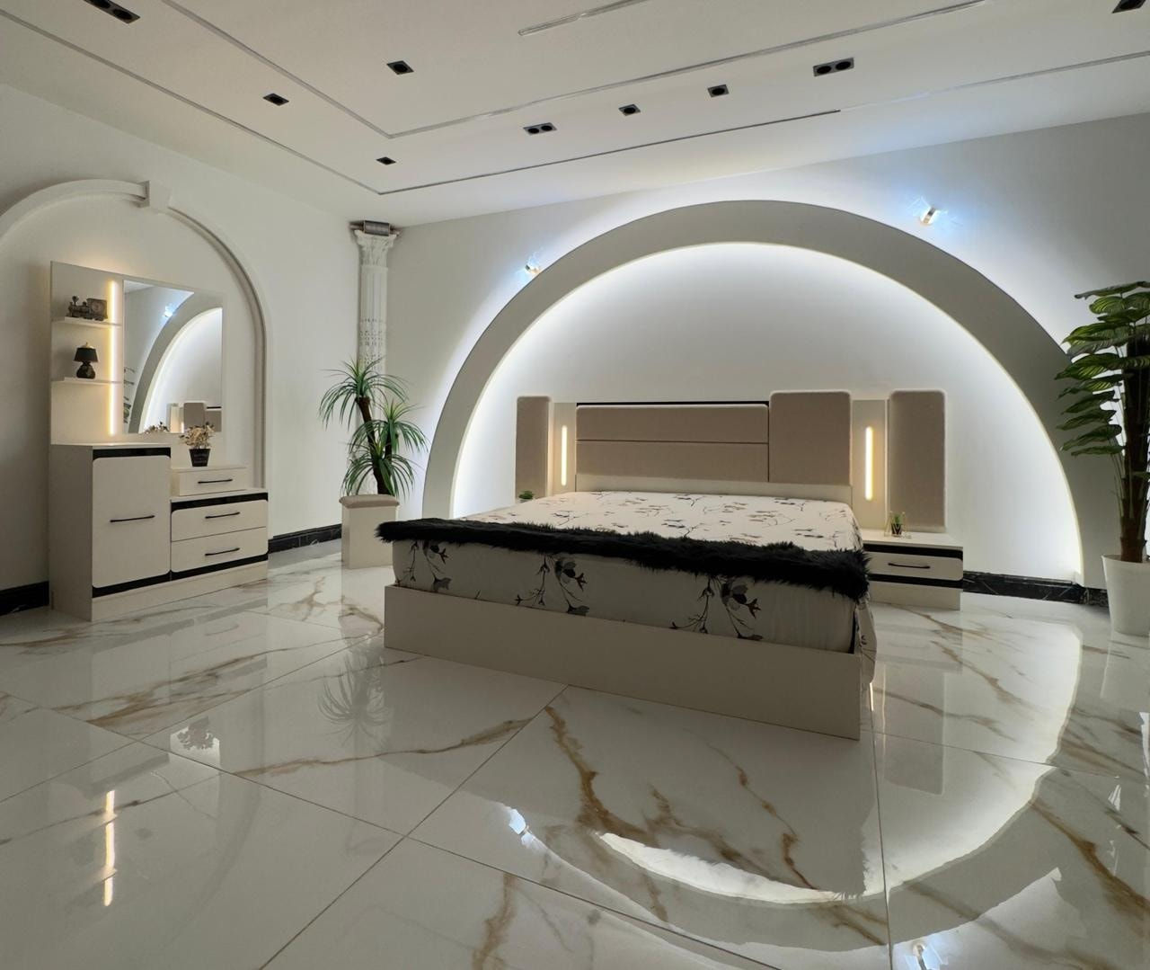 *موديل       سوما        الحديث*

*7 قطع   
 كنتور ملحق*      

 ضهر الغرفه 5 ملم بالكامل     
برغي وجوي حديد                

إناره بالكنتور والكوميديات والميز تواليت 
*نرماده هيدروليك*             
 يدات حديد                            
 ابواب المنيوم وزجاج اسود فوما 
 طابوريه  تركيب               

السرير ثابت

السعر 850
#توصيل_لجميع_محافظات_العراق


**إذا كنت صاحب هذا الإعلان وتريد حذفه لأي سبب، رجاءا أرسل رسالة إلى الدعم الفني**