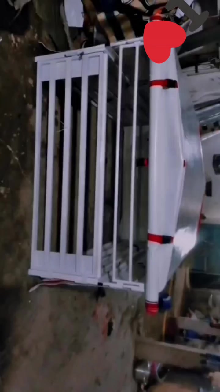 فؤاد خياط محل جاودر طريق سنجار نزل تربيه محل تلحفر محل مال خياطه مال خيم مال شوادر تريله قلاب اي شوادر مال ادوات تلقاها عندنا♥️***********
