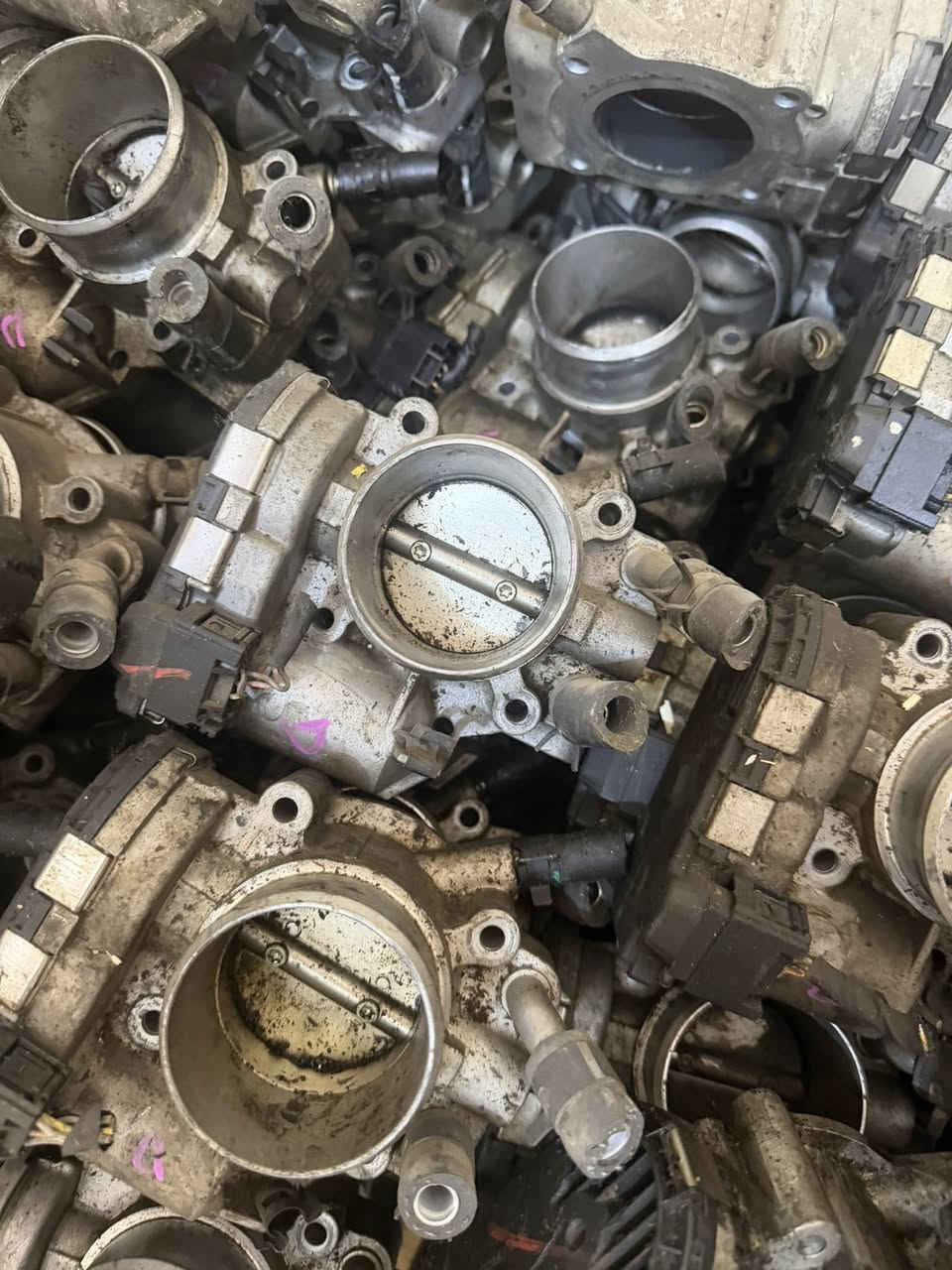 جويتر كوري 2B150 السعر 20 الف جملة فقط 

التواصل وات سآب فقط / ***********
