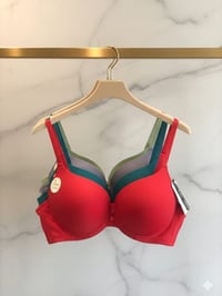 حمالات صدر • قماش صحي • توصيل كل المحافظات