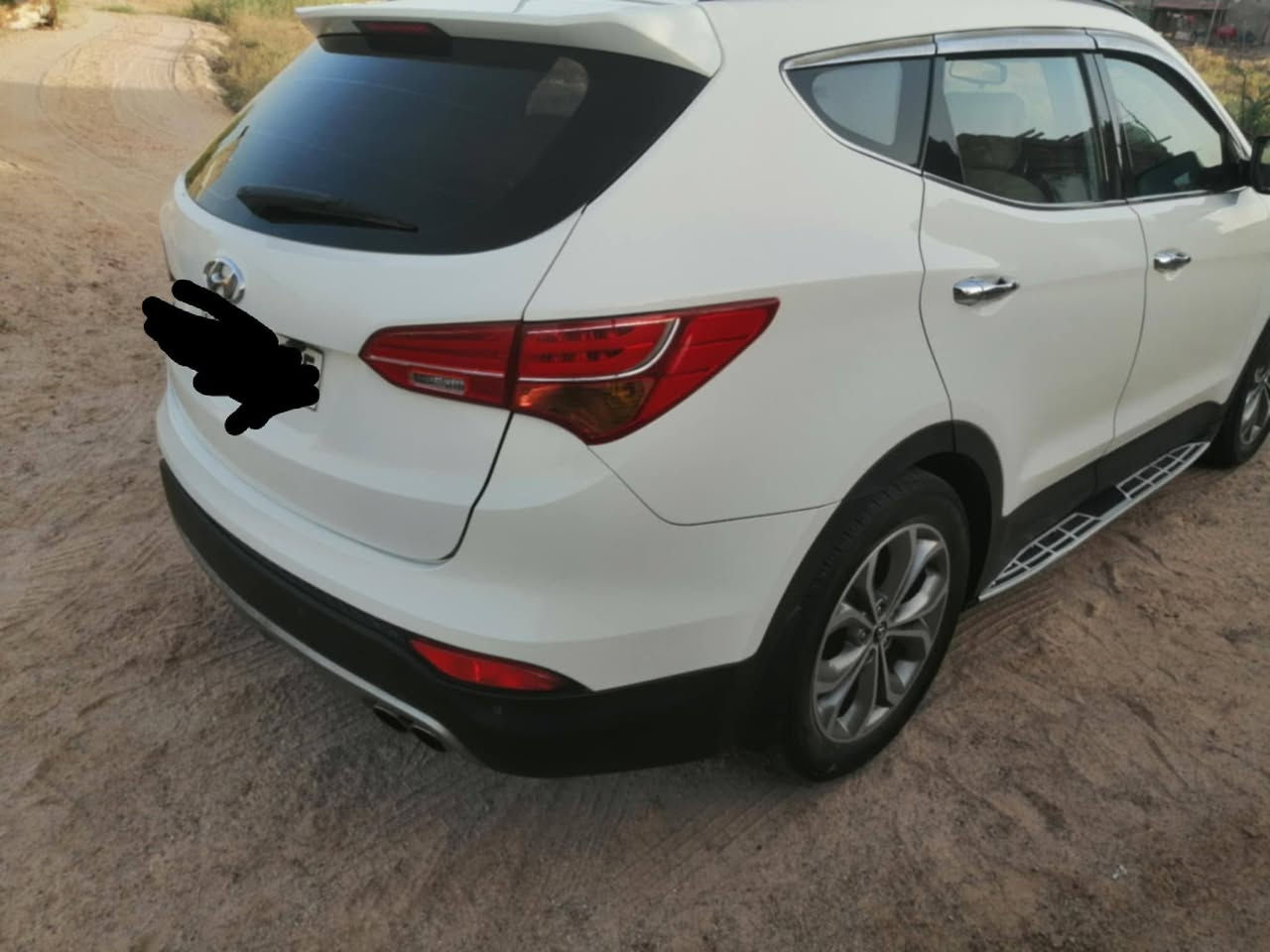 ""سنتافي للبيع فقط
موديل ٢٠١٤
خليجي
محرك دوش ٢٤٠٠
٤سلندر
طابوكة جديدة توه شادهه
الكير مكفول
٧ راكب
تبريد ٣قطع منضومة جديده
كله جديد
نص فول
نظام ايكو
ماشية١٧٣
تايرات كله جديد

بيه صبغ شبر بالجاملغ الامامي
وشبر بالدعامية الورى
ااباقي كله مكفول
السعر ١٦٧ وبيهه مجال
***********
المكان بصرة
