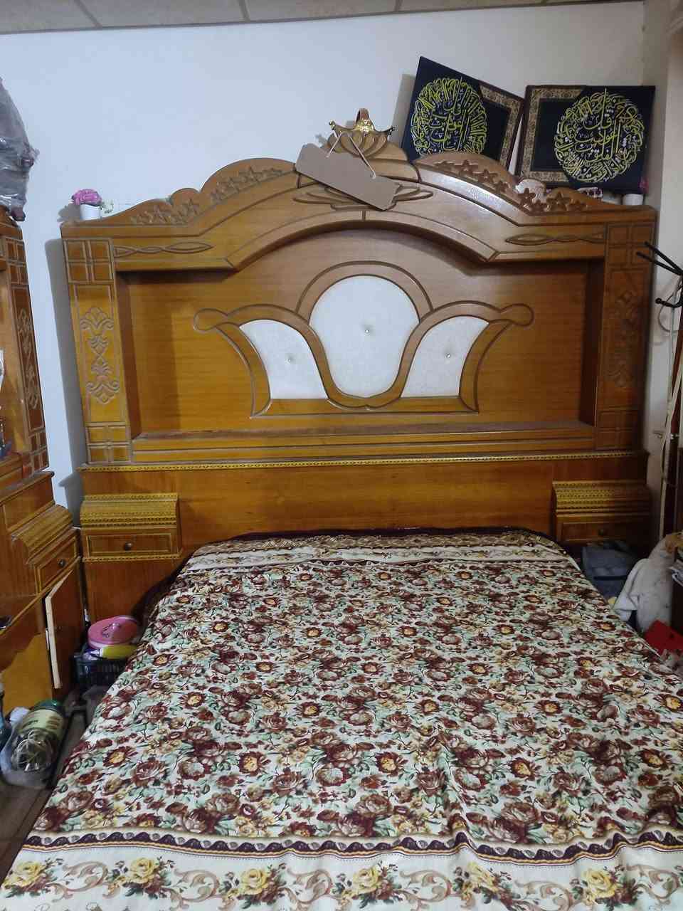 غرفه خشاب كامله ونضيفه استعمال قليل كامل كل ملحقاتها ///كربلاء
***********
