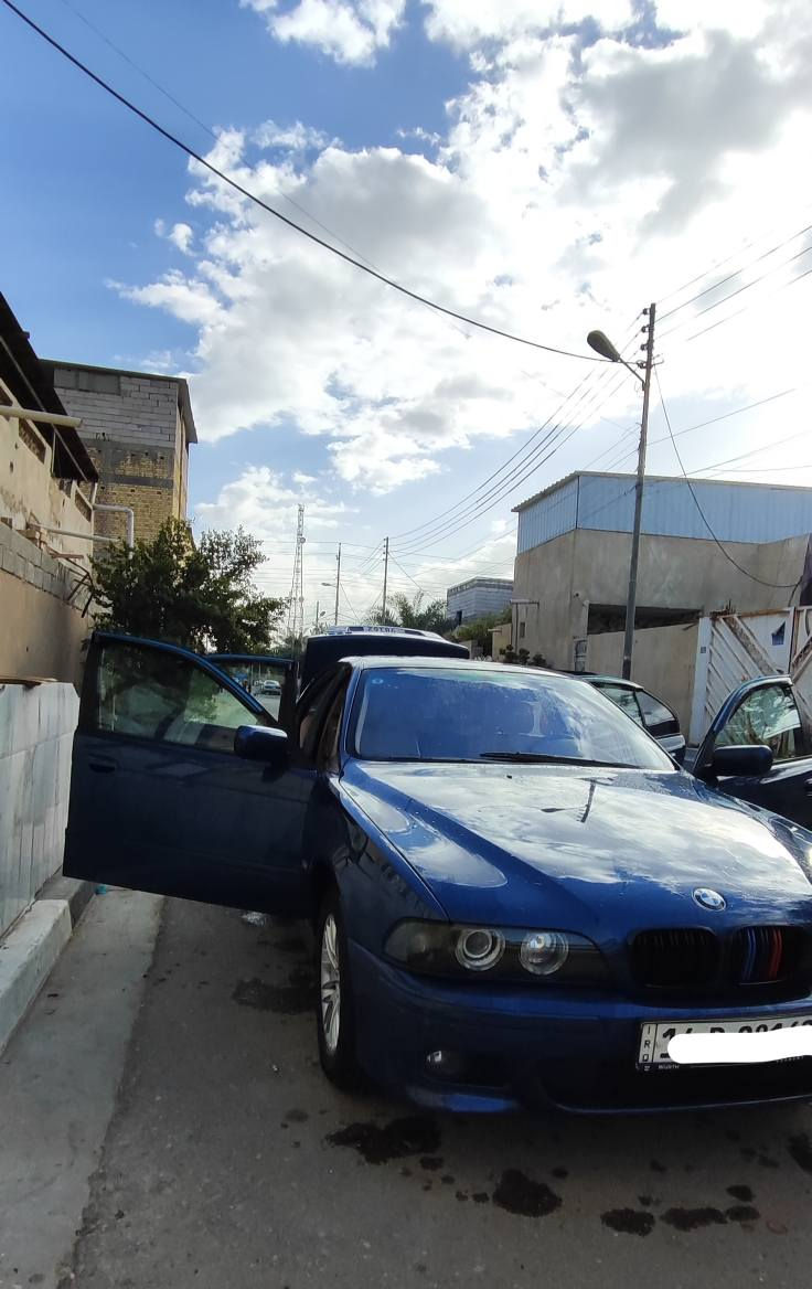 السلام عليكم بيئم صقر موديل 2003 خليجي 
رقم بصرة دولي سياره مصبوغه جماليه سلايت جام  شغال كشنات كهرباء برده خلفيه كهرباء سياره جاهزه العنوان البصره الهارثه للأستفسار :*********** البصرة, العراق
