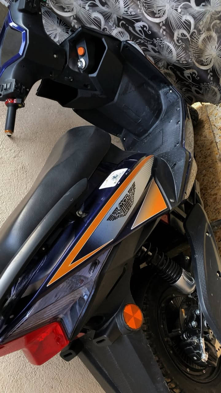 السلام عليكم دراجه شحن للبيع نوع وحش ال MTR  ربي يشهد دراجه خير من الله موديل 2025 طلعتهه شهر ال ٧ من المعرض  ابلاد من التاير للتاير جيب ١٠ فيتريه وتعال سبب البيع محتاج السعر 825 وبيهه مجال حك الجيه 
العنوان /شهداء البياع 
للتواصل / *********** وبي واتساب .
