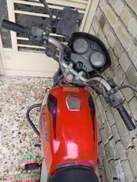 بوكسر ٢٠٢٢ مرقم بغداد ب اسمي الدراجة ما استعملها عندي وحدة ثانية اشتغل...