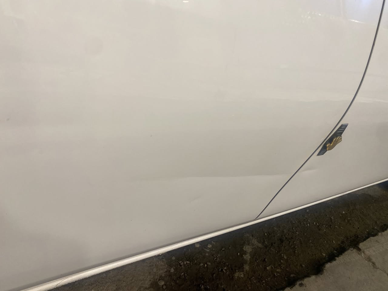 السلام عليكم
سني هندي 2019 رقم بغداد باسمي ماشية فوك ١٥٠ 
مكينه كير تبريد كله كفالة ترايك وين ميعجبك السيارة بية صبغ جاملغ ايسر ومكانين بارد السيارة جاهزه ومرتبه سعر ٩٨ بية مجال بسيط مكاني الدورة ***********
