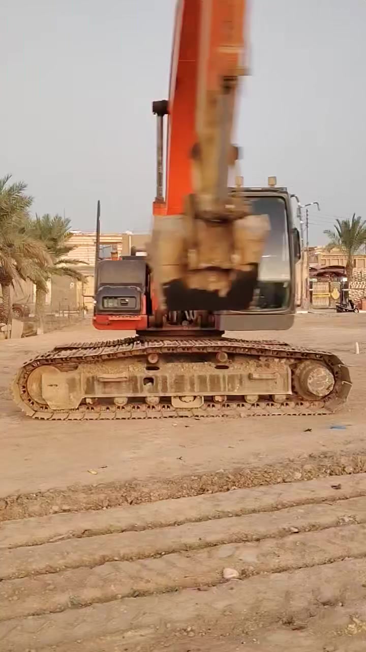 البيع زت ٢٠٠٤ بسمي رقم ميسان مكفوله كفاله عامه بس بم كاز مفتوح والباقي كفاله قطره صبغ مابيه الله وكيلكم حركه عليه مثل زت اثري تعال وفحص وشوف رقم ***********
