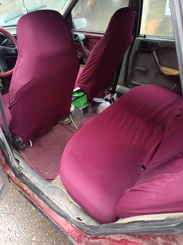 ***********
ئۆپڵ ڤیکتڕا1993 
مەکینە 18گێڕ عادی گێڕو مەکینەی بەشەرت 
ئاڕم پلاستیک  تەقەو ڕەقەی بەشەرت بێکێشەیە
هەرچوار تایەی نوێیە ماڵی فەقیرە
*********** أربيل, العراق
