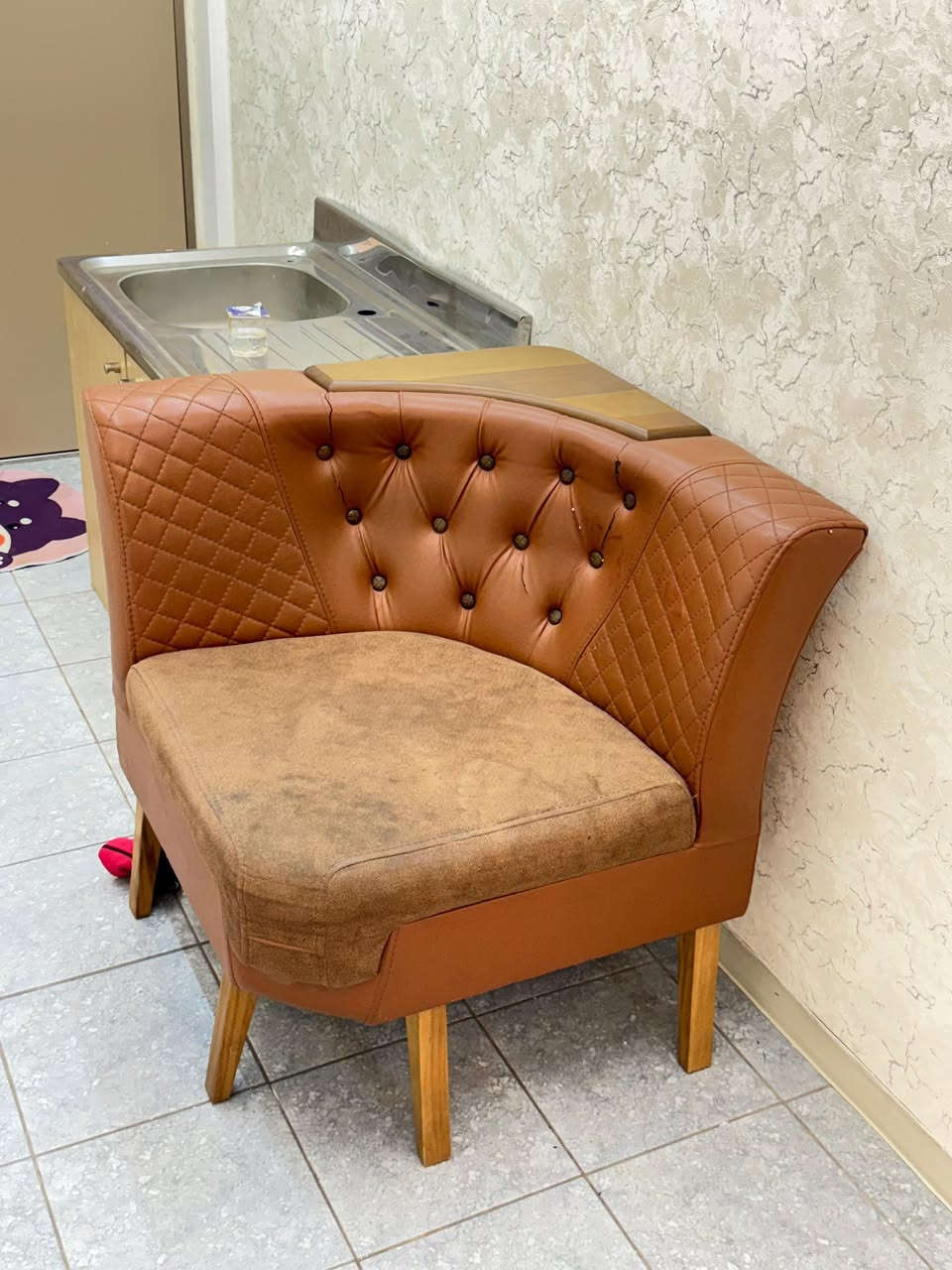 غراض للبيع


**إذا كنت صاحب هذا الإعلان وتريد حذفه لأي سبب، رجاءا أرسل رسالة إلى الدعم الفني**