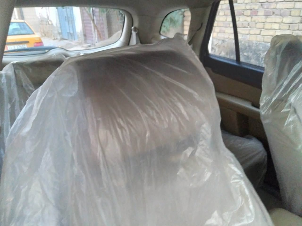 سنتافي موديل ٩ رقم انكليزي نجف مكفوله ماعد شبر صبغ ٧ راكب محرك ٦ ٢٧٠٠ ثلاث قطع تبريد
السعر ١٣٣
مكان السياره الديوانية ***********
