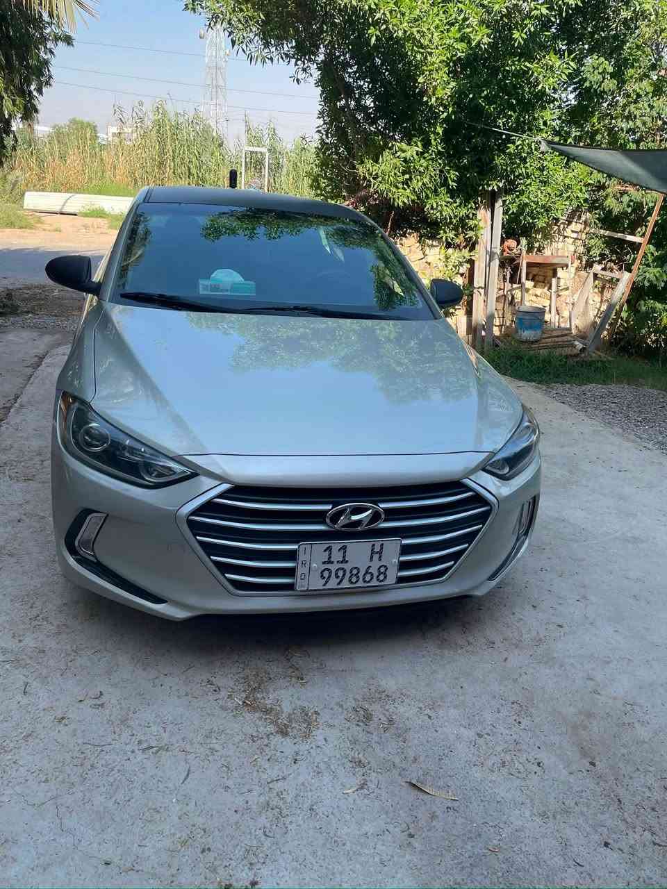 النترا مخزون أمريكي محرك ألفين دوش ماشيه خمسين الف ميل ٢٠١٧  حادث خلفي فقط  بيه صبغ بس الجنطه وجراد خفيف بل قماره ومغلفه اني محرك وكير مكفولات وايرباكات سليمه سياره ناعمه ونصبته تخبل  سعره $١١٨ ومجال قليل وكلشي اكو بل سوك  اكو القديم واكو الجديد لاستفسار *********** العنوان قرب بوابة بغداد الحسينيه
