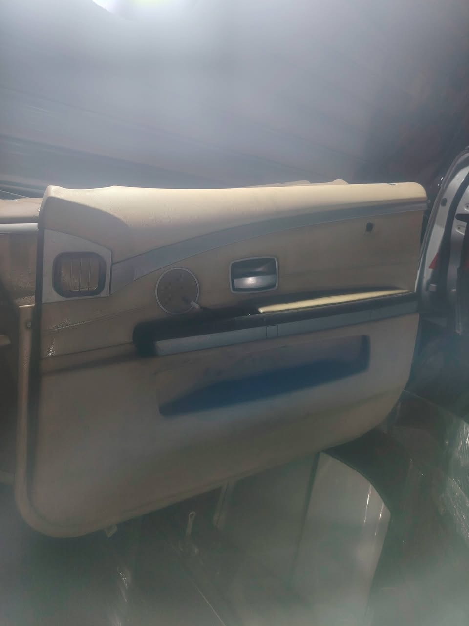 طخم ابطاين e65 ١٥٠ الف اتصال ***********
