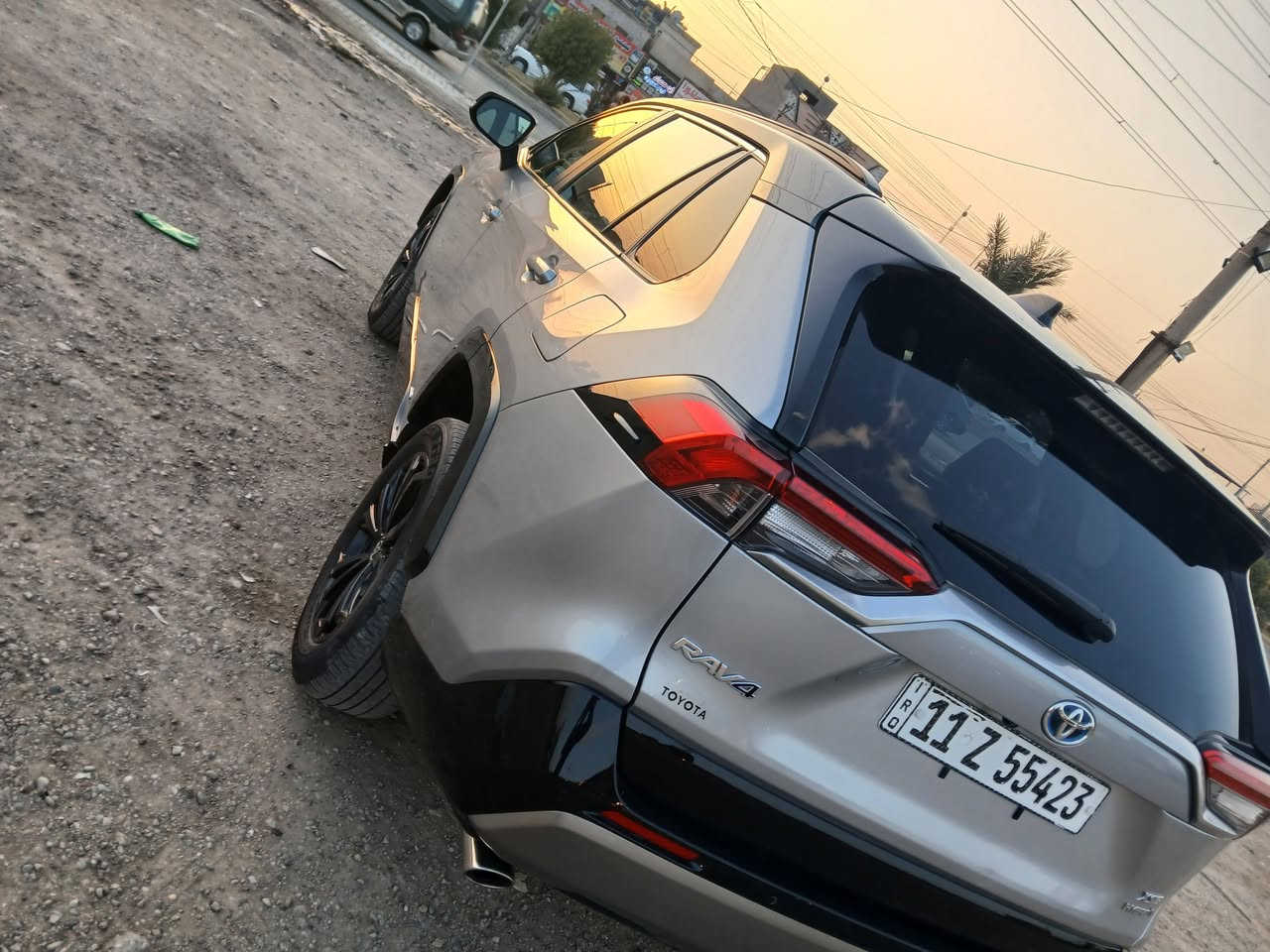 السلام عليكم للبيع فقط تويوتا راف فور هايبرد وارد أمريكي موديل 2023 محرك 2500 حادثها موضح بالصوره السعر 270 للاستفسار ***********
