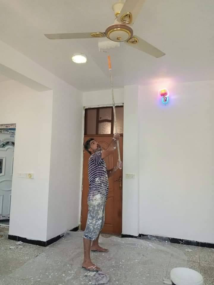 أشتغل صباغ بيوت تصليح بياض صبغ وجهات بنايات عاليه تغليف وراق جدران طلس ستان شغل مرتب ونضيف من @بغداد***********
