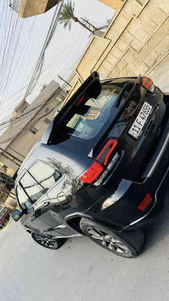 السلام عليكم 
جيب كراند شيروكي للبيع فول مواصفات
 موديل2016
رقم بغداد انكليزي ب اسمي تحويل ثاني يوم
ماشيه 100 الف كيلو 
محرك 3600 
مبرمج ع العادي والمحسن ماكو شي اسمه دوانز
فتحة سقف بانوراما
منظومه لايت زينون 
كشنات 5 تدفئة وتبريد
تدفئة استيرن
تحكم ستيرن كهرباء تصعد وتنزل
كشنات جلد بلاد مختمات 1941
كشنات كهرباء
شاشة جبيرة
جي بي اس
لايت وبگ لايت لد شكل الخليجي
جنطة كهرباء 
تبريد منفصل مناخين
اوتو ستوب
حساسات اطار
اوتو بريك من ترجع ع البك
رادارات جانبيه
تعتيم مرآة بالضوة العالي
لد محيطي للسيارة جميع الاالوان
سستم صوت عالي الوضوح والنقاوة
السعر وصور الحادث والسونار ع الخاص
اي تفاصيل اتصل  
مكاني بغداد الكرخ
*********** 
*********** فرقان الموسوي
