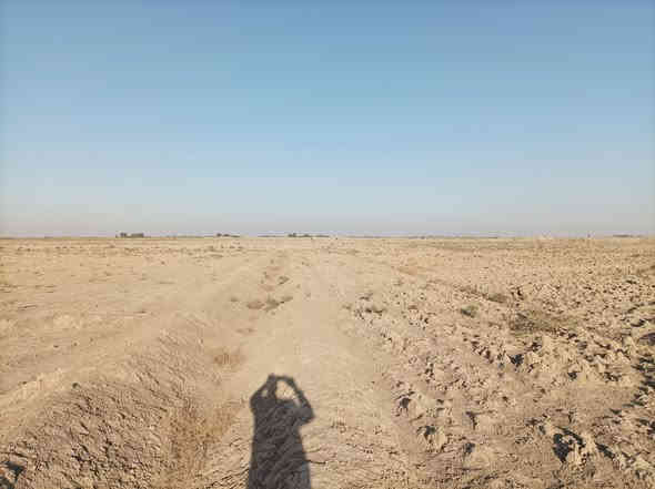 على بركة الله توجد ارض زراعة طابو سند 25
مساحة 8دونم قريبة على الشارع العام تصلح زراعة مشروع تجاري البدير السند مرفق الاتصال على الرقم 
***********
