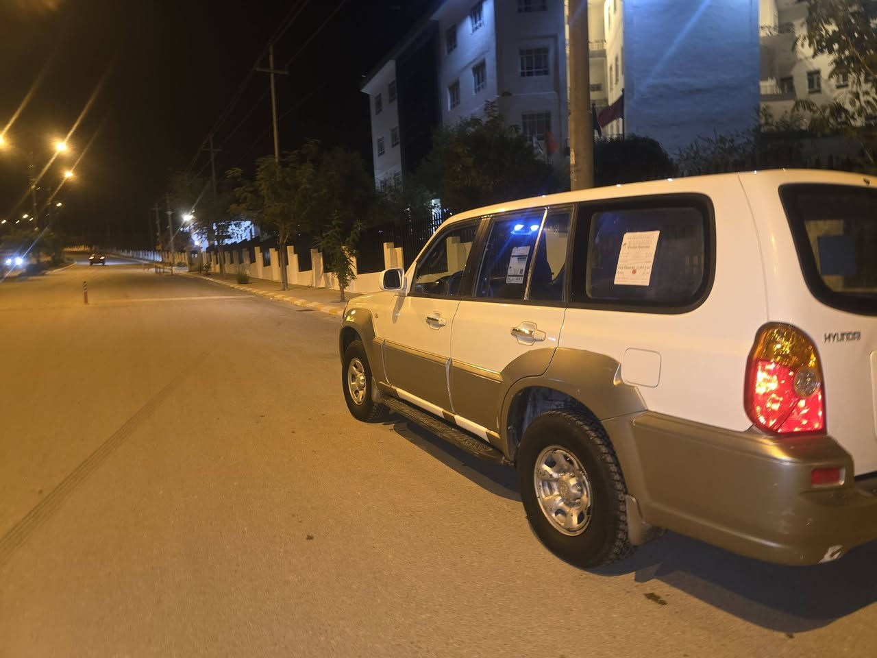 سڵاو لەهەمولایک برایان ترکان مۆدیل 2002 گێڕوومەکینەی خۆی نییە 3000ڤیڤی تی ڕەقەم سلێمانی تازەیە تا 2027 بەشەرتی خەرامەو کامیراش دوبەلە بۆیاخی هەیە هەموگیانی بەشەرت جوارتایەی لۆکی لەسەرە تۆماتیکە بەشەرتی گێروومەکینە لەخواربازاردەفرۆشم 55مەعامەلە ژم *********** دەربەنیخان
