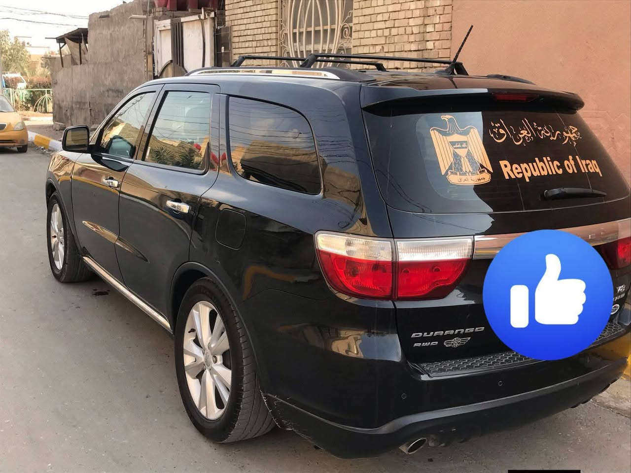 سلام عليكم
دورنكو ١٢هيمي رقم اربيل كفالة عامة وراد كندي 
فورويل ملغي 
فول واحد على واحد
مكينة كير اكسن حدادية تبريد كله جداد ع شرط 
بيه دحجة  كد شبر باب خلف سايق فقط بعده. على وضعه 
 بيع او مراوس 
سعره175بيه مجال 
للاستفسار ***********
