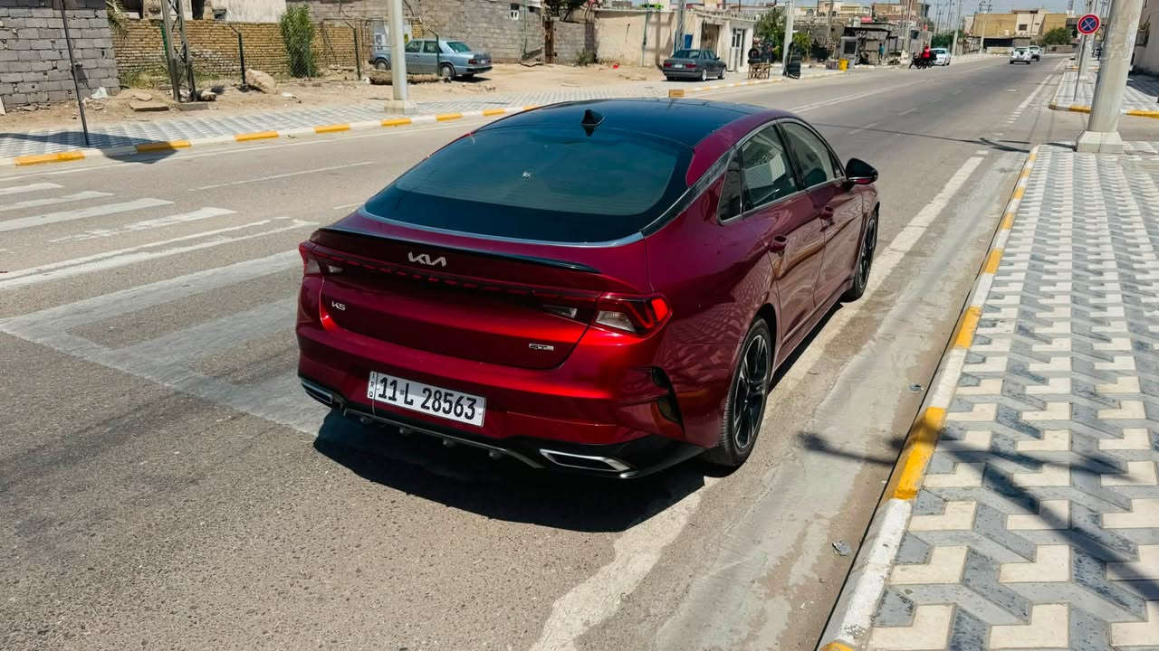 السلام عليكم

Kia.   K5   GT   LNE

مكفوووله من ضربه و صبغ و تبديل و تكحيل
فقط بارد اصبعين موضح بالصوره فقط

موديل 2024 

ماشيه   16 الف ميل فقطط اخت الزيرو

مواصفات

شاشه 
كامره

لايت عدسات4
بصمه تشغيل عن بعد

رادار امامي

رادار خلفي

رادار جانبي

لد امامي خلفي

حساس امامي خلفي

ويل كب 18

توقف ذاتي 

قياده ذاتيه

تنبيه خروج عن المسار

تحديد مسار 

فول تحكم ستيرن

داخل  جلد

تبريد  شاشه بيانو لمس

ترحيب عند الاقتراب

صندوق ذكي

تشغيل عن بعد

محرك 1،6✈️تيربو

كامره دواره وبعد بيها مواصفات 
بغداد معوقين شرعيها بالناصريه يسوي وكايل

سعر 173 $

***********
