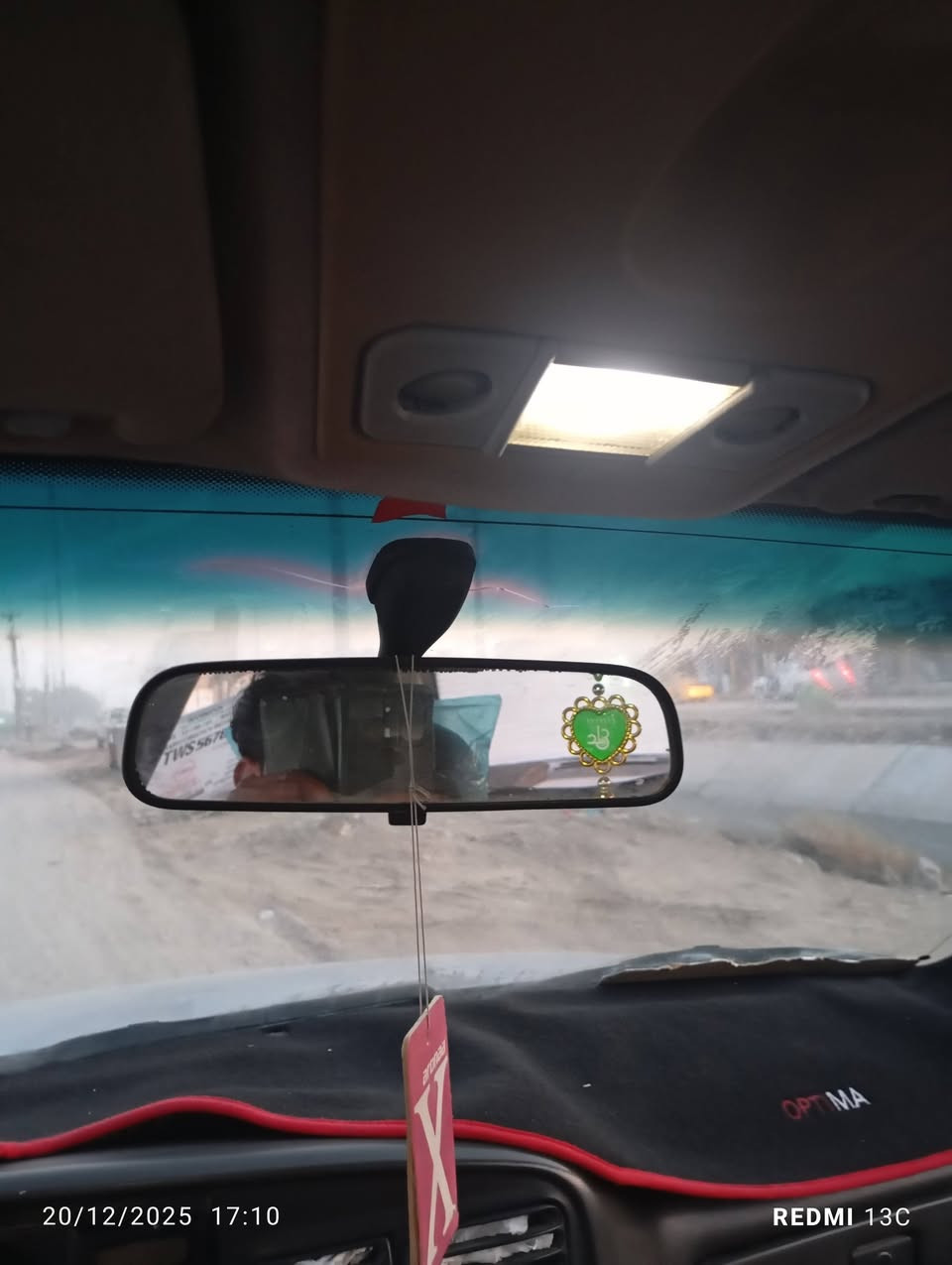 أوبل اوميكا اوتو محرك وكير شرط
حداديه 
تايرات
اوياله
دواخل
كهربائيات 
شرط
رقم نجف مشروع وطني سنويه لل 28 
مالكها دوانيه 
ومكانها المثنى 
الوركاء 
بيع او امراوس هم ترهم
للاستفسار اكثر اتصل 
***********
