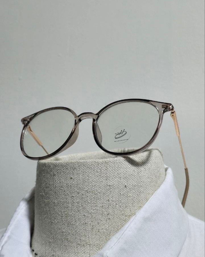 .

نضارة كورية رمادي
Korean Gray Glasses

كوالتي جيد جداً💯
رجـالي نسـائي 🙎🏼‍♀️ 👨🏼
مرنة
متوسطة الوزن✨

السعر:4,750 ألـف🔥
____
__

متـاجرنا 👇
@stray_store1
@stray_accessorie
@stray_vintages
@stray_suits
@mars_librar.y 
@stray_stationary11 
 __.

__

توصيـل  الناصريه مركز الفين ديـنار ❇️

اقضيه ونواحي 3 الاف

المحافظات 5 الاف دينارر

💢عن طلب لايقل عن ال 12 الف دينار 
_
⛔ اذا كان اكو غلـط بالطلبيه او غير مشابـه للصوره يمكن استبداله

التوصيل في يـوم واحد فقط⚡🔥
_
#انمي #هاري_بوتر #ترند #كوول #مودل هودي ملابس ستراي_ستور


**إذا كنت صاحب هذا الإعلان وتريد حذفه لأي سبب، رجاءا أرسل رسالة إلى الدعم الفني**
