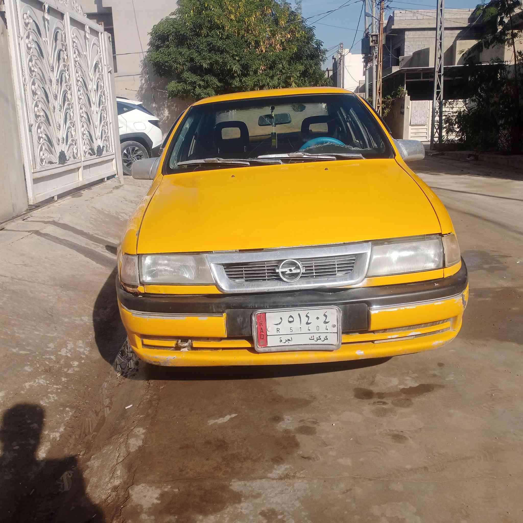 السلام عليكم.. اوبل فيكترا موديل 93 رقم كركوك بشرط الوكاله محرك كير عادي بشرط تخم تاير جديد كهربائيات شغاله السياره خير من الله سعرها 30 بيها منظومة غاز تشتغل على الغاز والبانزين الشراي يخابر ***********
