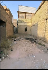 اعلان للبيع… .رقم (302) قطعه ارض مميز مساحه /100متر/واجه /6.25متر/  نز...