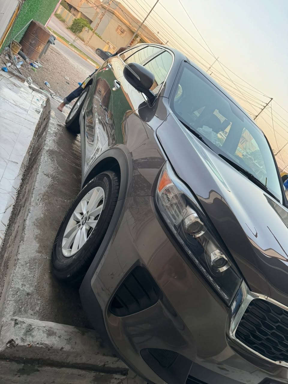 سورنتو    ٢٠٢٠    رقم بغداد تحويل ثاني يوم امريكي  كلين   بدون حادث  ٦ سلندر   مواصفات عاديه ماشي٦٠ الف   السعر ١٨٥  ورقه مكان السياره بغداد حي القادسيه 
***********
