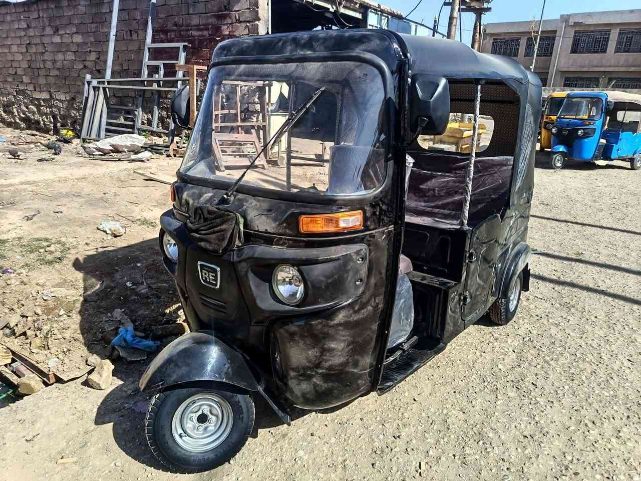 سلام عليكم تكتك للبيع 22 رقم مداور ثانيوم كفالة عامه ***********
