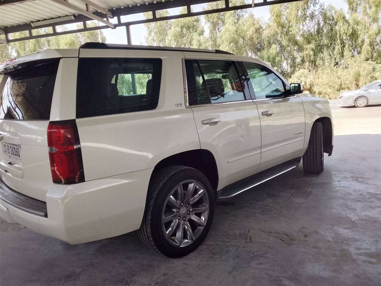 سلام عليكم تاهو للبيع موديل 15رقم بغداد دولي سياره جاهزه كير محرك حداديه تخم تاير مكفول ماعد شبرين صبق فول مواصفات خليجي سعر 335.   ***********
