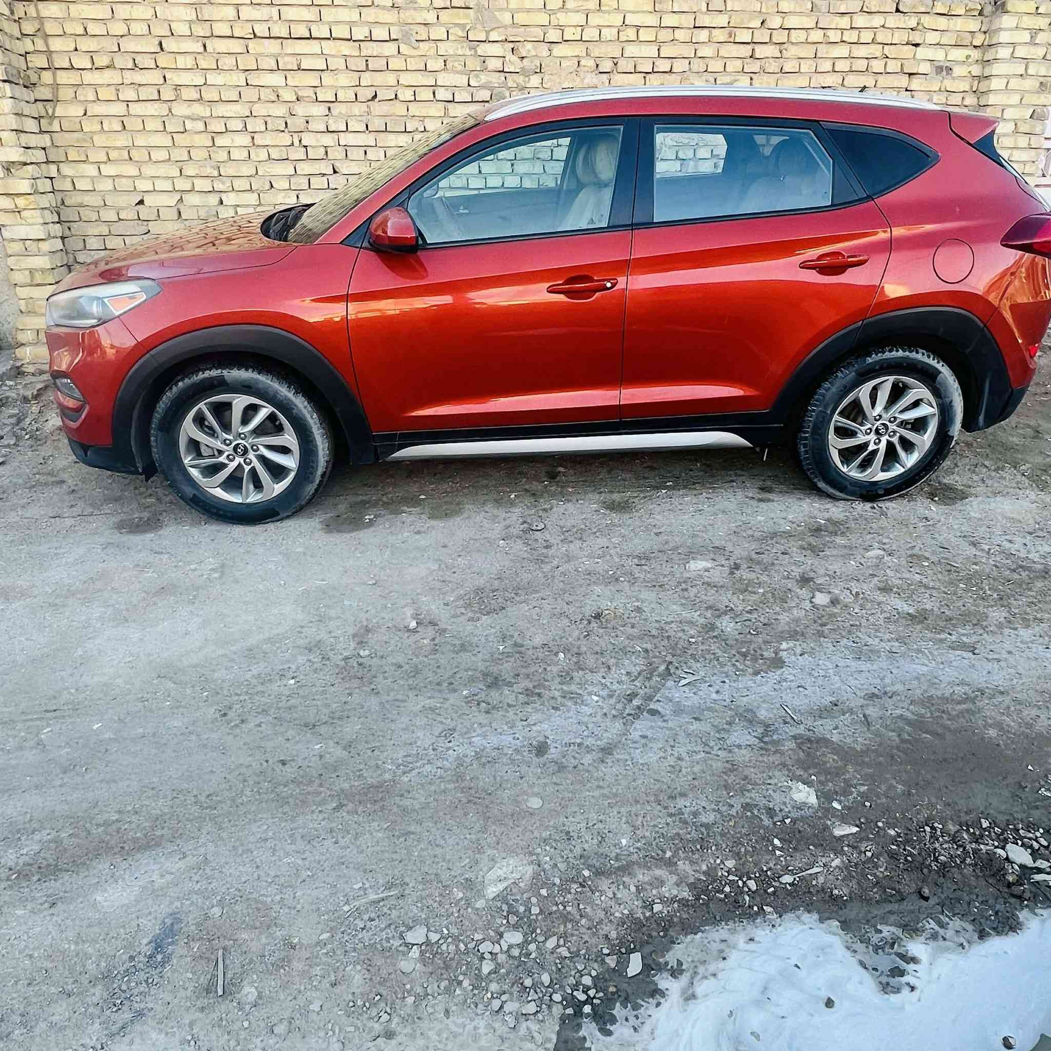 البيع توسان 17امريكي حادث خلفي خفيف100ماشيه السعر138مكان العماره ماشيه 100ميل لسعر135
***********
