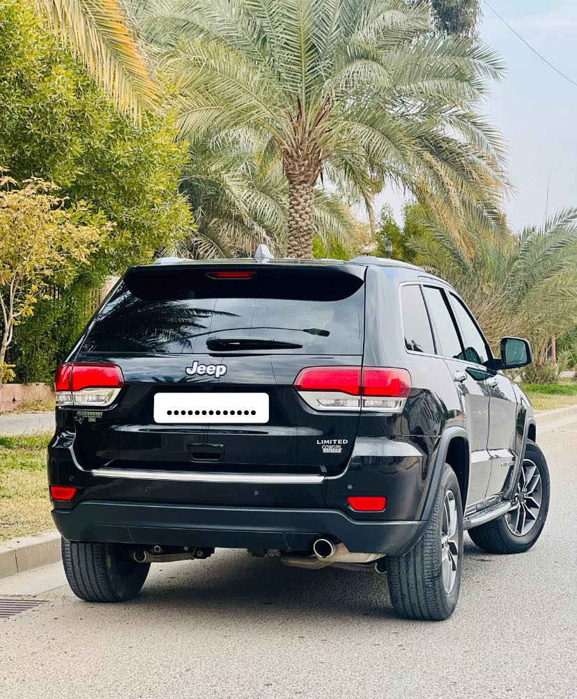 السلام عليكم
jeep Grand Cherokee 

موديل 2021

لون اسود 

رقم اربيل 

لمتدد 

فتحة سقف 

شاشه كبيره

تخم تاير 

حادث دعاميه فقط

رقم اربيل باسمي 

عنوان بغداد 

السعر 260$

للاستفسار ***********
