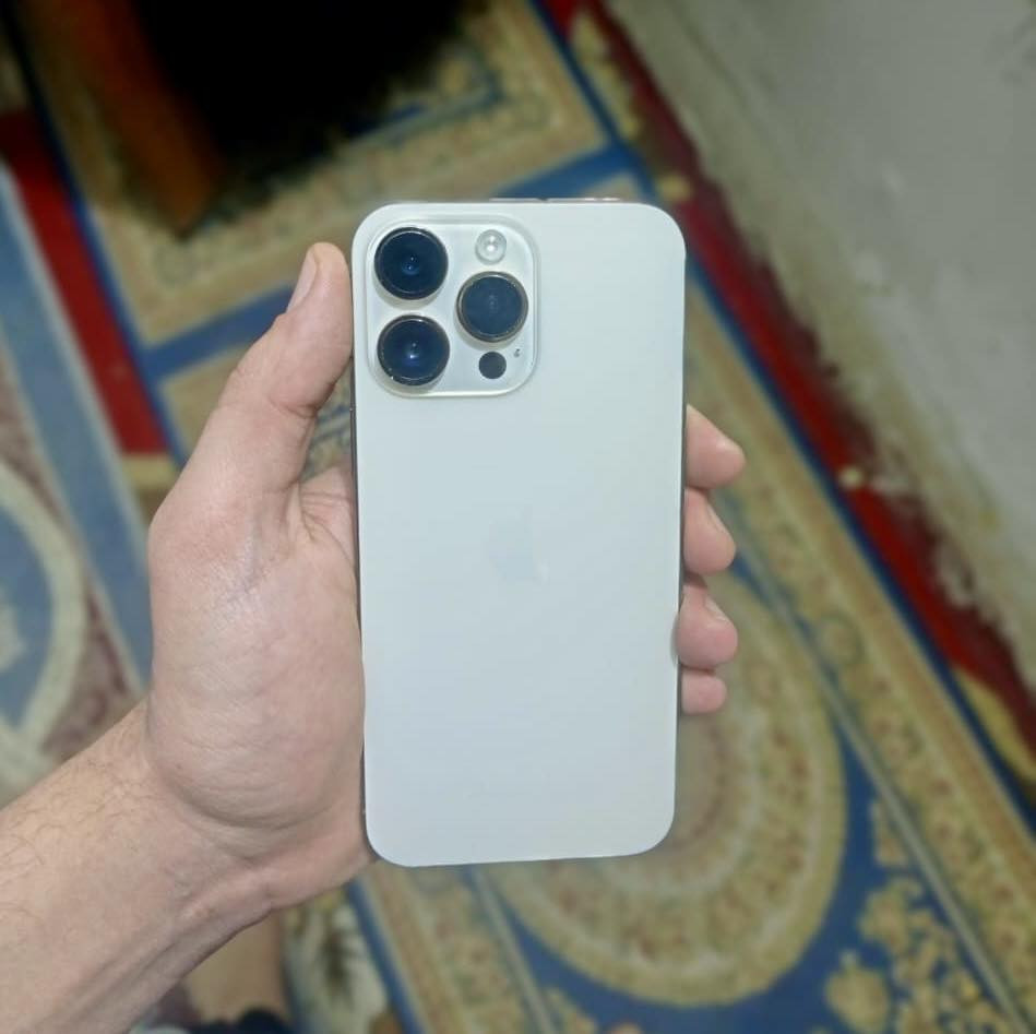 أيفون 14 برو ماكس للبيع 
جهاز نضيف 100 ‎%‎ شرق أوسط نموذج m اصلي ✅
مبدل بطارية ، كارتون ضايع فقط
السعر 600 .
‭ 0783 844 3187
