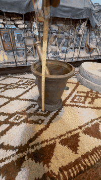 تحفيات وانتيكات السعر والتفاصيل 
خاص او اتصال ***********
