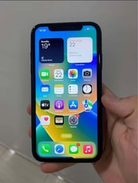 آيفون ١١ • ١٢٨ • بطارية ٨٦٪
