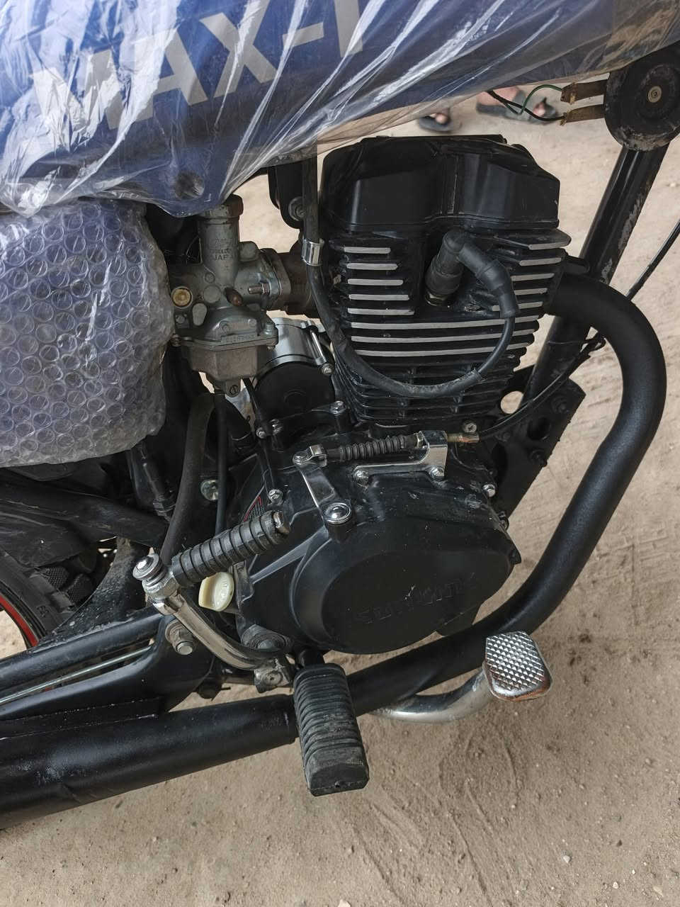 سونك ماكس مكينه سودة 2023 اوراق 5 كير
كهربائيات كلها شغال 

اوراق كاملة مكينه ممفتوحة كفالة

سلف  وباتري جديد

لايت عالي ناصي زنون لايت وبك لايت

ويك كب هورن كلة شغال دسك امامي

(مكاني صويرة شارع الكازينوات) 

السعر 500 بي مجال كلش بسيط 

متواجد خاص اخوان


**إذا كنت صاحب هذا الإعلان وتريد حذفه لأي سبب، رجاءا أرسل رسالة إلى الدعم الفني**