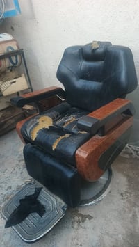 شباب مكاني بغداد حي العامل عزلت محلي صار أسبوع وعارض الأغراض للبيع الأ...