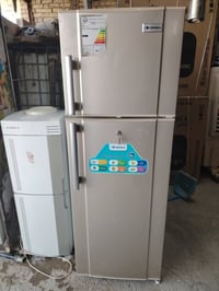 البكرلي الثالثة • دواوين 11 مقعد • ضمان سنتين